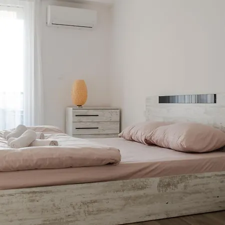 Jones Appartamento Skopje