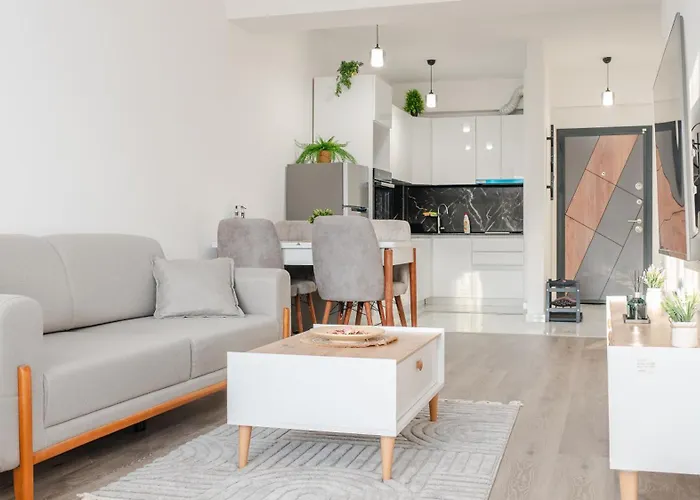 Jones * Скопье