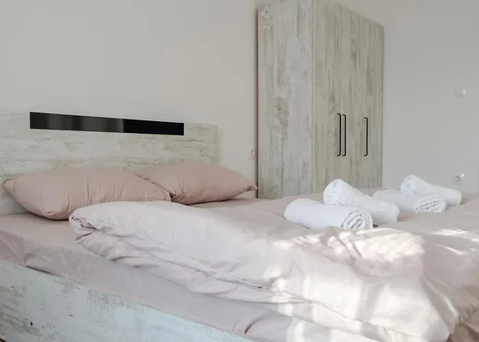 Jones Апартаменты